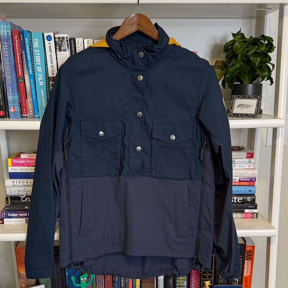 Fjallraven Specialized Women's Anorak Jacket